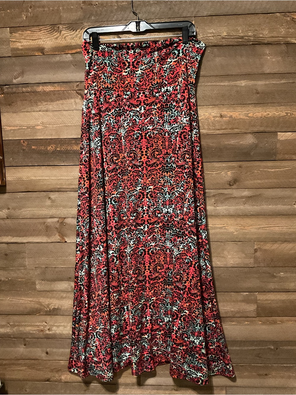 Lularoe Pull On Maxi Skirt Red Black And Green Paisley Women’s Size Large